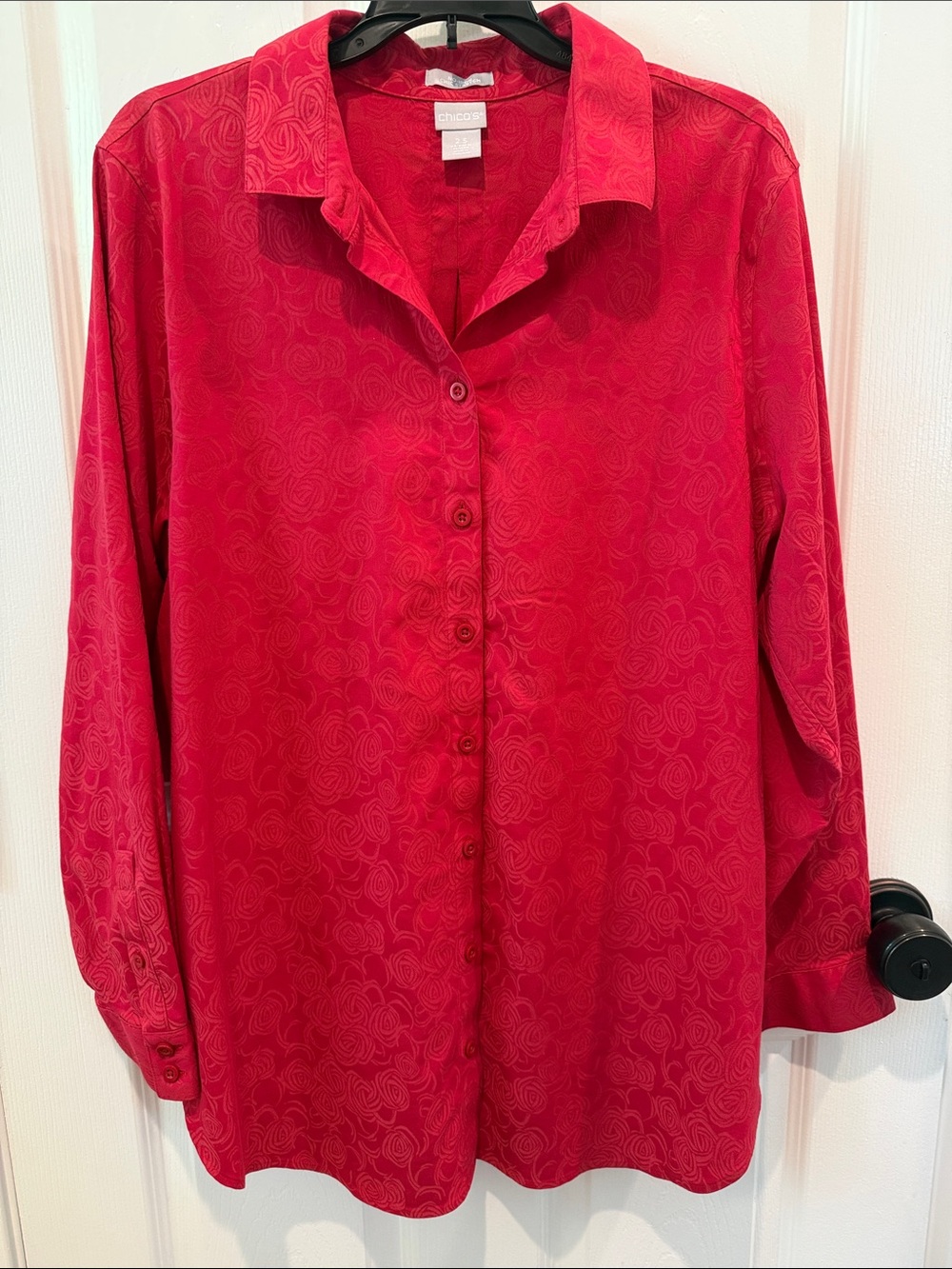 Chico's Red Button-Front Long Sleeve Shirt with Subtle Swirl Pattern